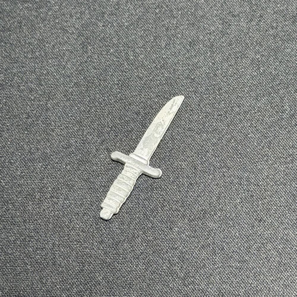 1960 Clue Knife Replacement Token Game Parts Pieces Weapon Replacement Piece